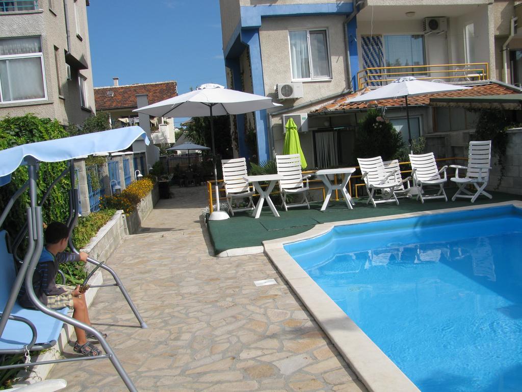 Villa Sens Chernomorets Luaran gambar